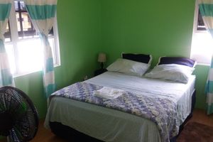 Alquiler Vacacional - 3 BEDROOM 2 BATHROOM SPACIOUS VACATION HOME