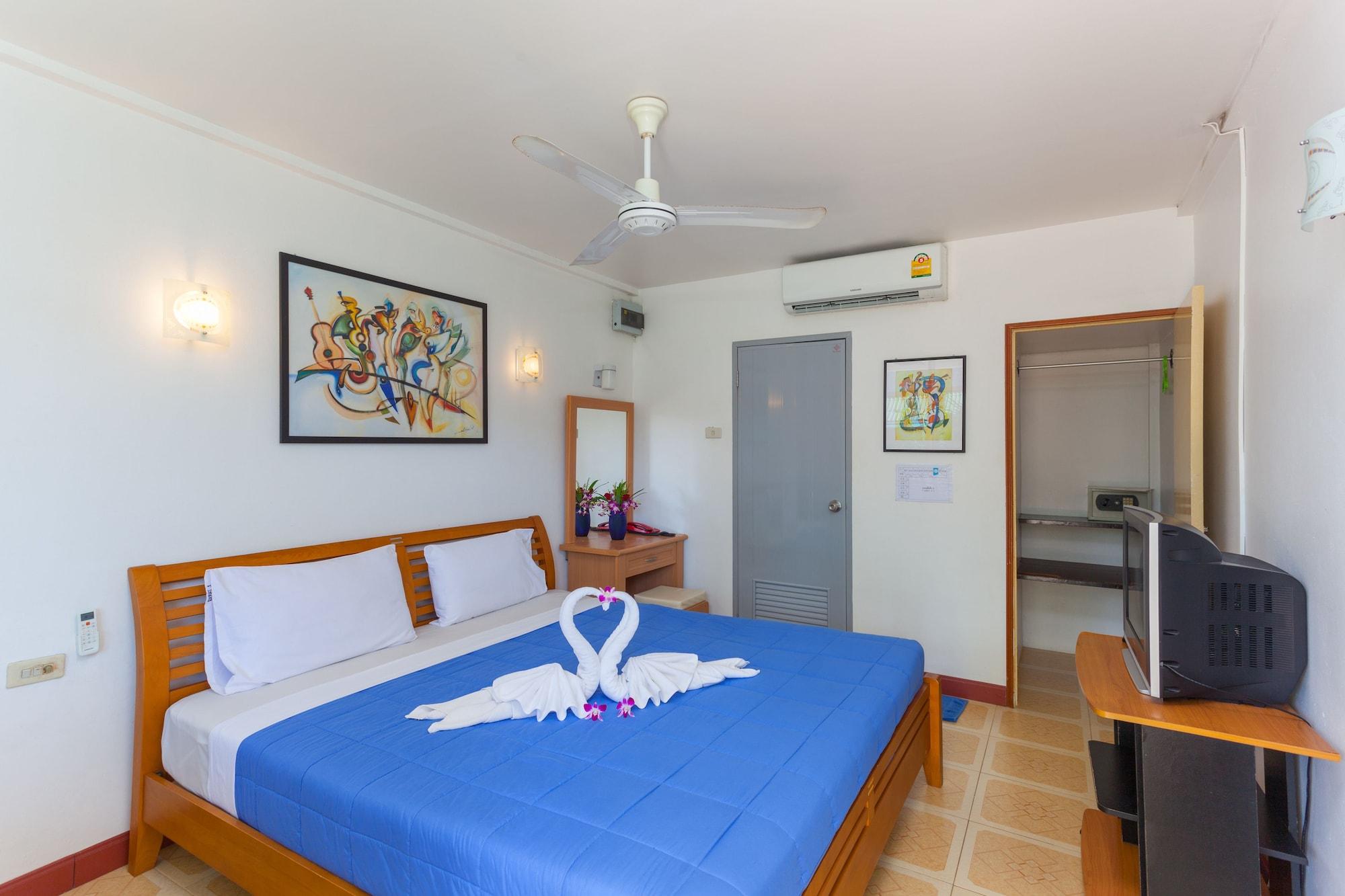 Habitación The Expat Hotel