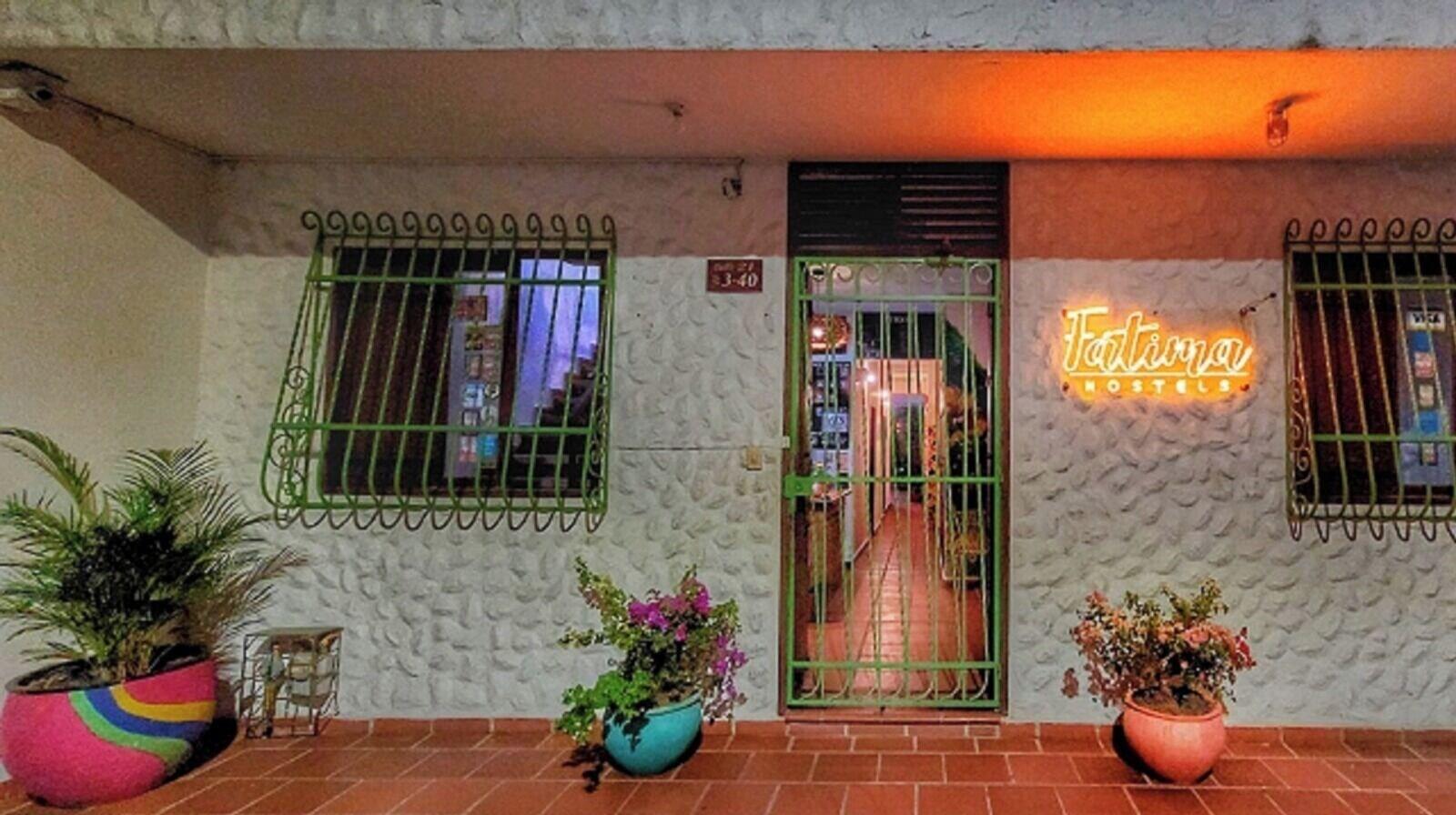 Varios Fatima Hostel Santa Marta