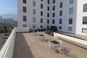 Alojamiento - City Express Plus by Marriott Monterrey Galerias