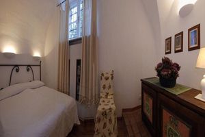 Alquiler Vacacional - Historic villa, 1 km to the beach, 500m to the city, pool, sauna