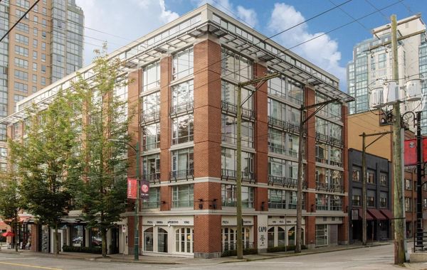 OPUS Hotel Vancouver