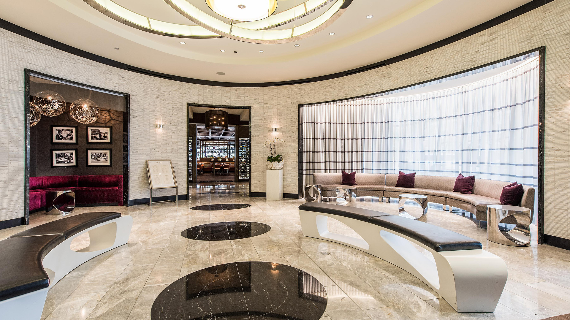 Vista Lobby The Godfrey Hotel Chicago