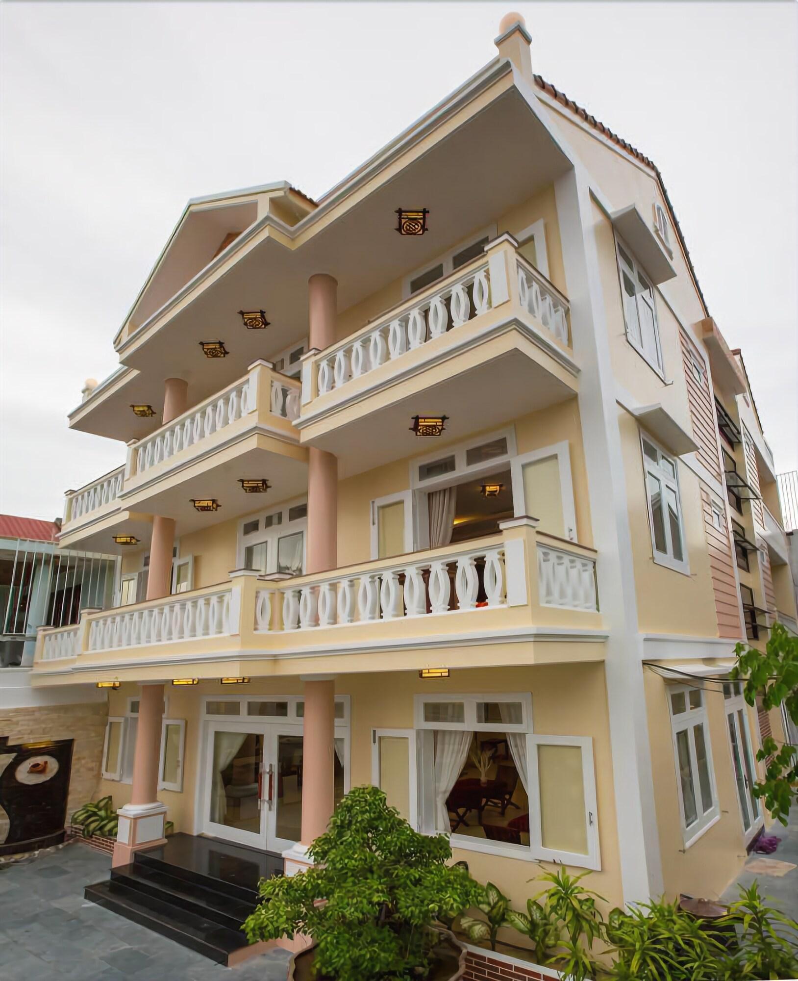 Vista Exterior Han Huyen Homestay