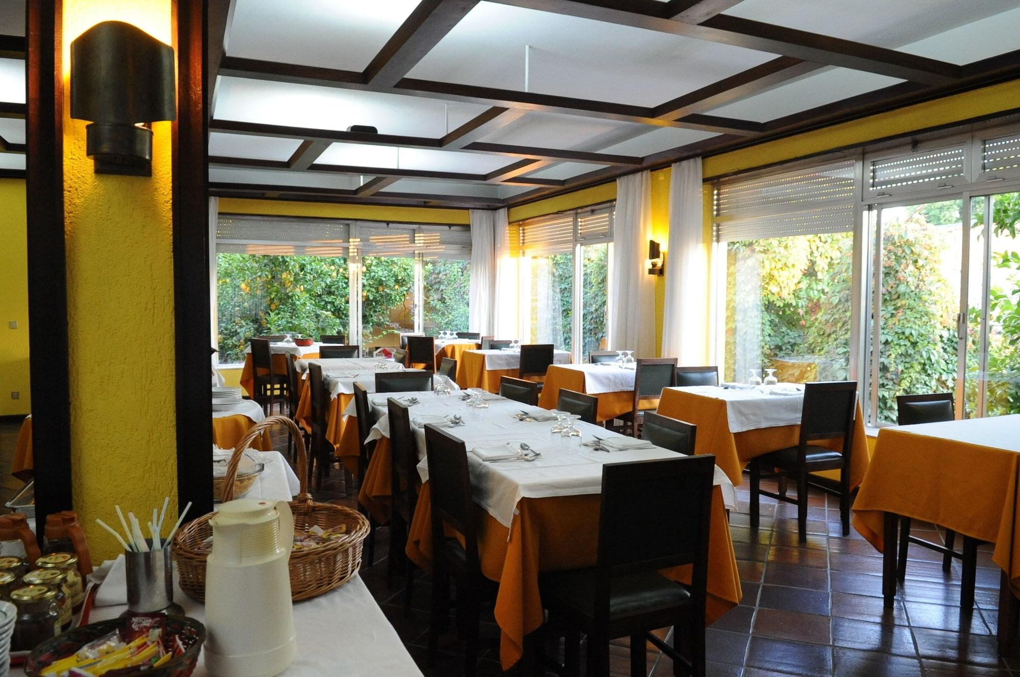 Restaurant Corredoura Garden Alojamento