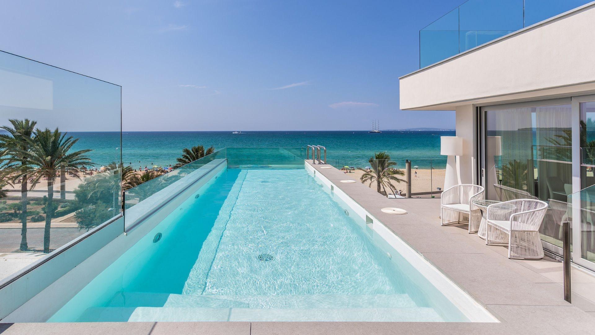 Varios The Hype Beach House