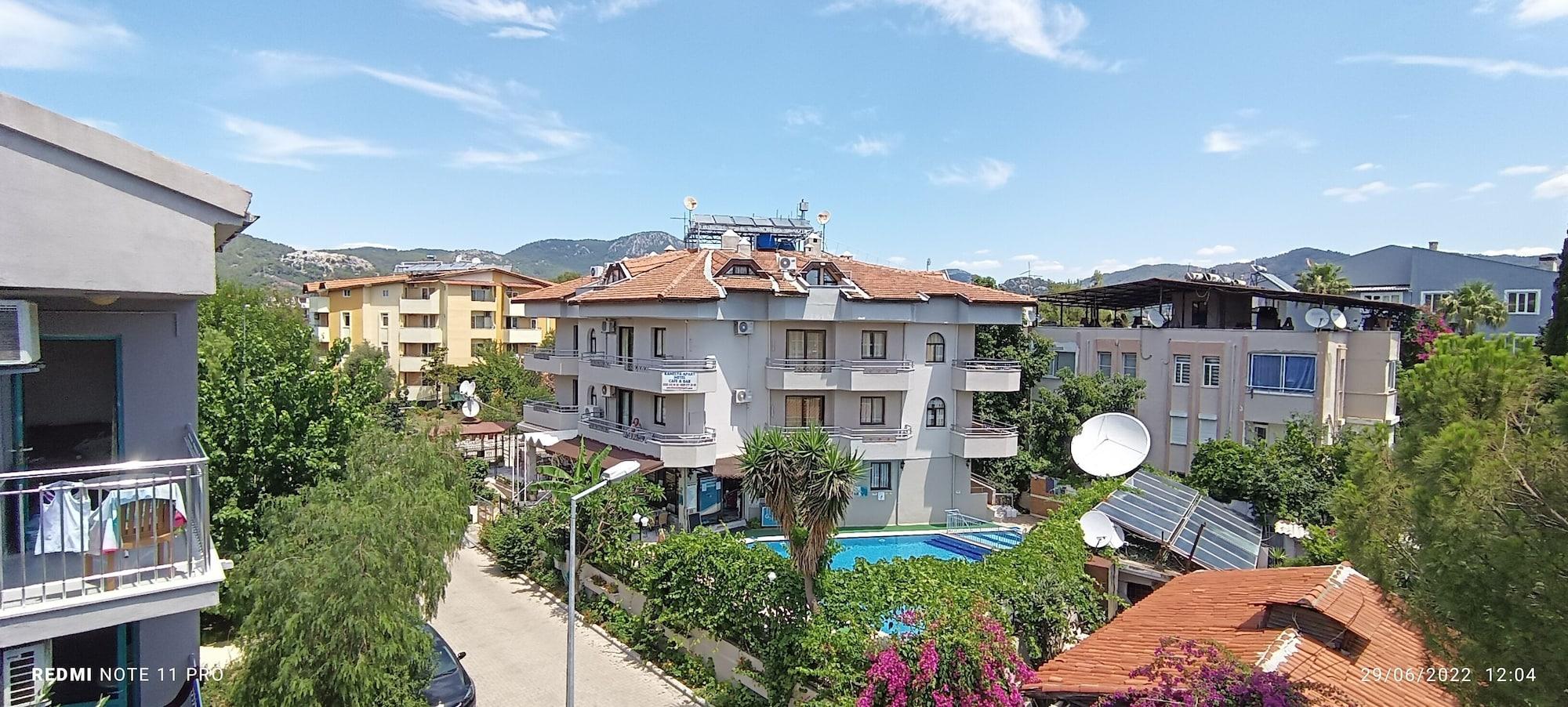 Playa Kamelya Apartments