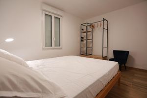 Alquiler Vacacional - Comfortable country house with wooded park and private lake on 3ha 15 min Limoges