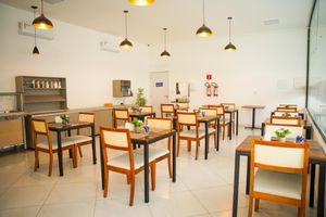 Alojamiento - EL SHADDAI HOTEL