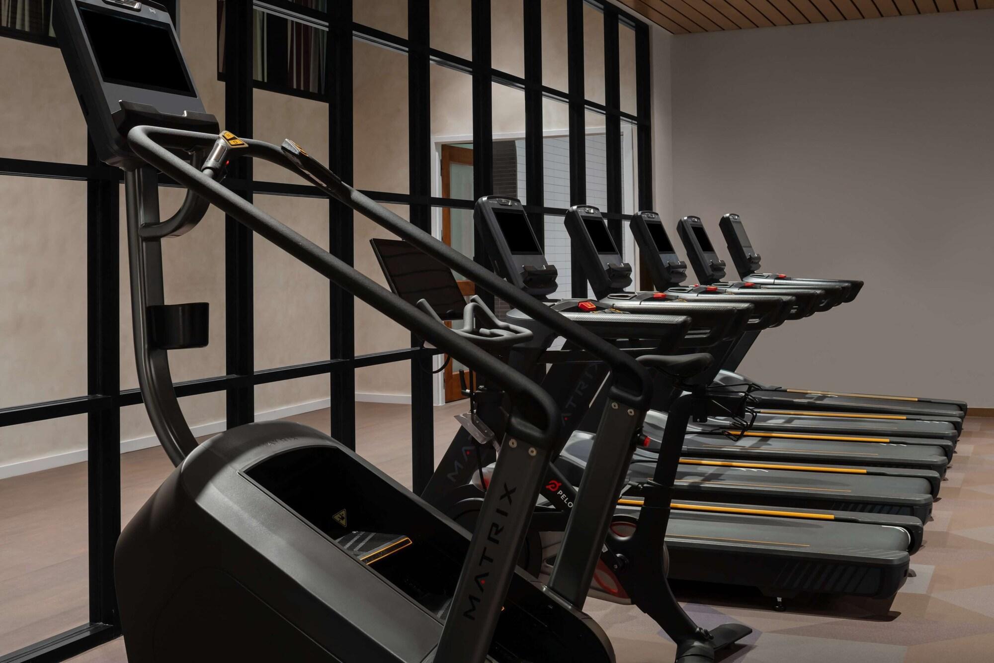 Gimnasio Hotel Fraye Nashville, Curio Collection By Hilton