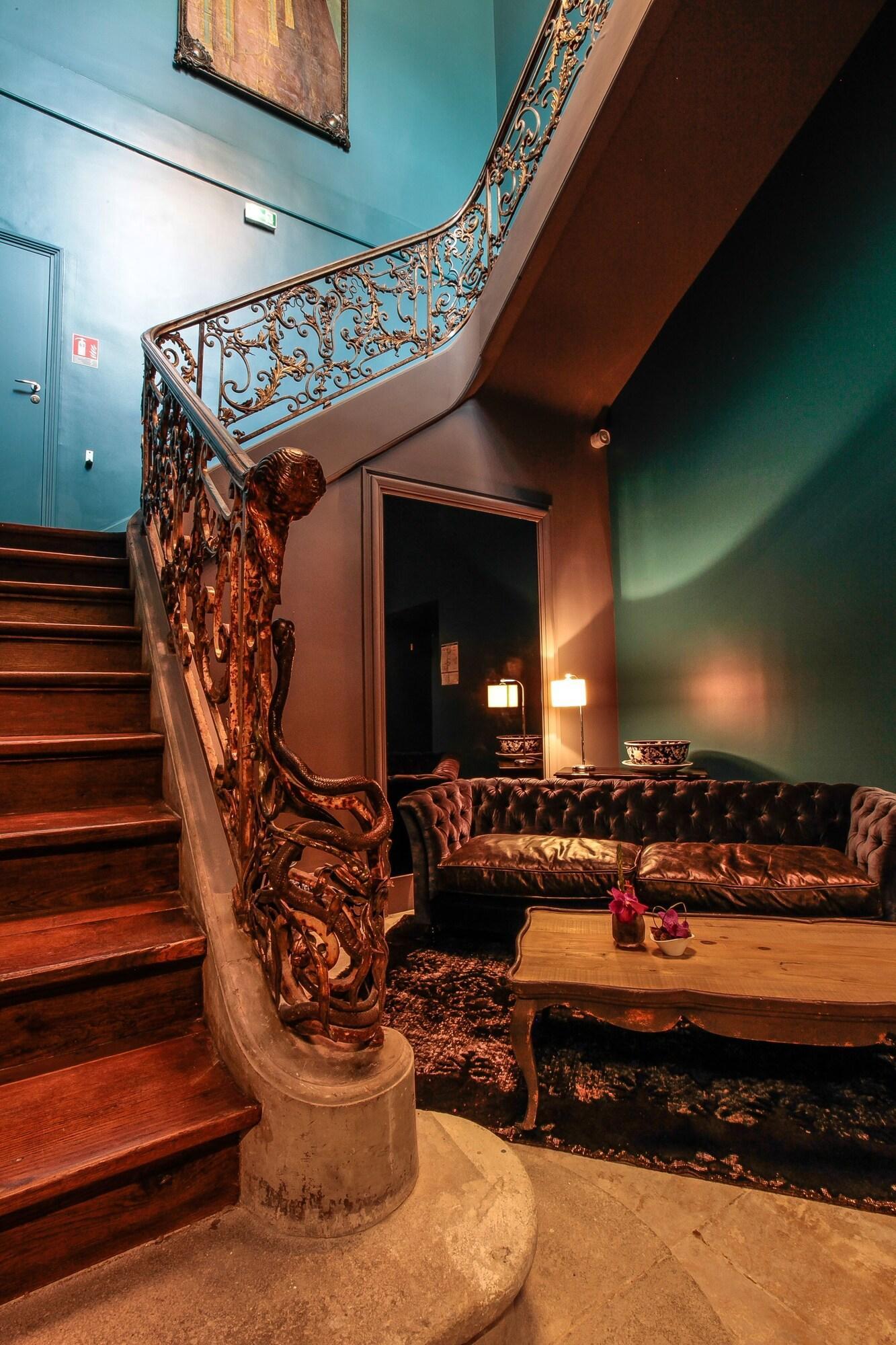 Vista Lobby La Cour des Consuls Hotel & Spa Toulouse - MGallery Collection