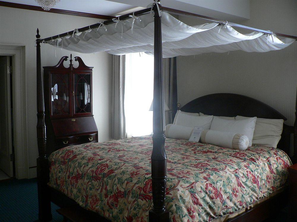 Habitación The Union Club of British Columbia