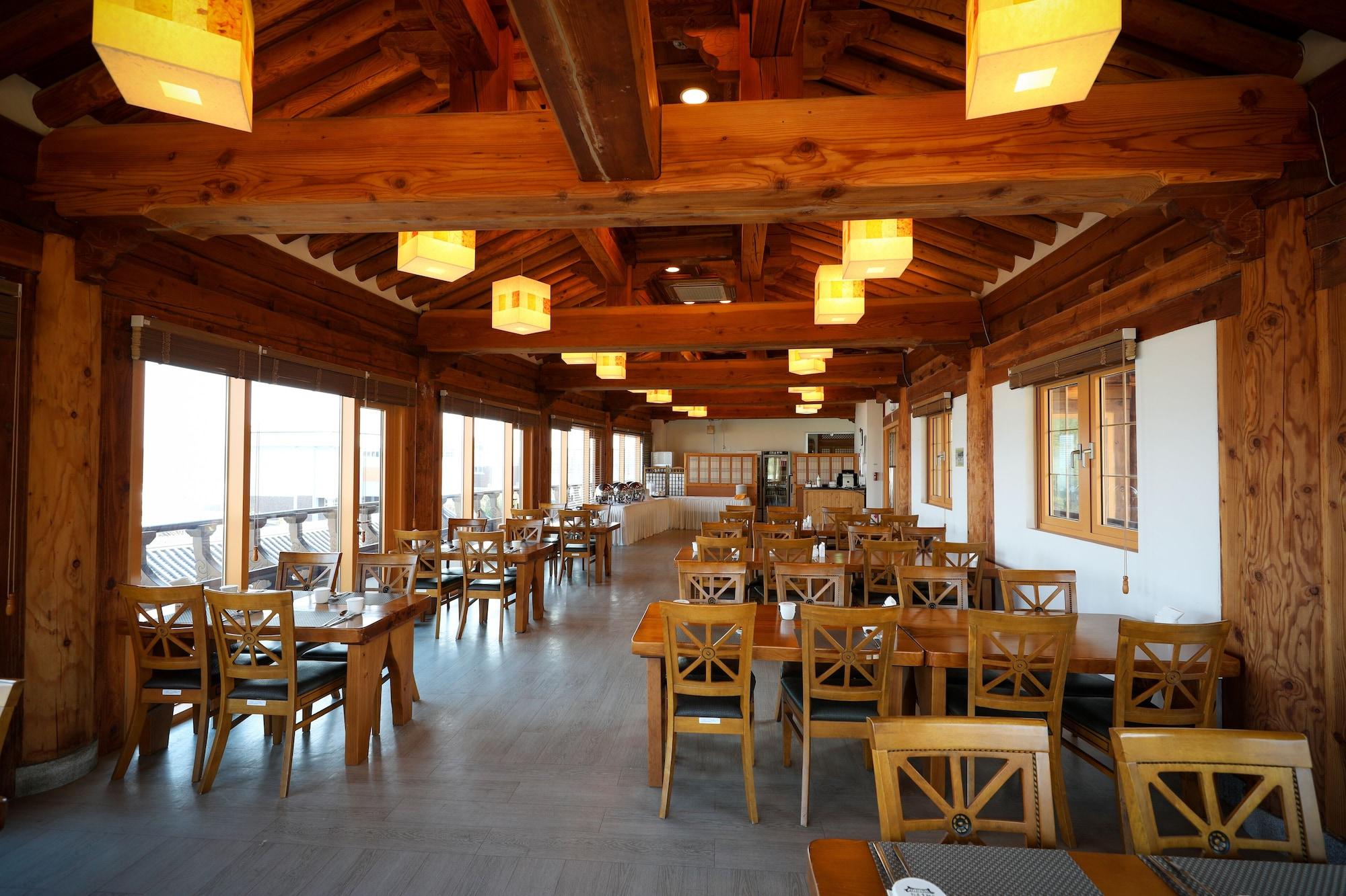 Restaurant Hanok Hotel Odongjae