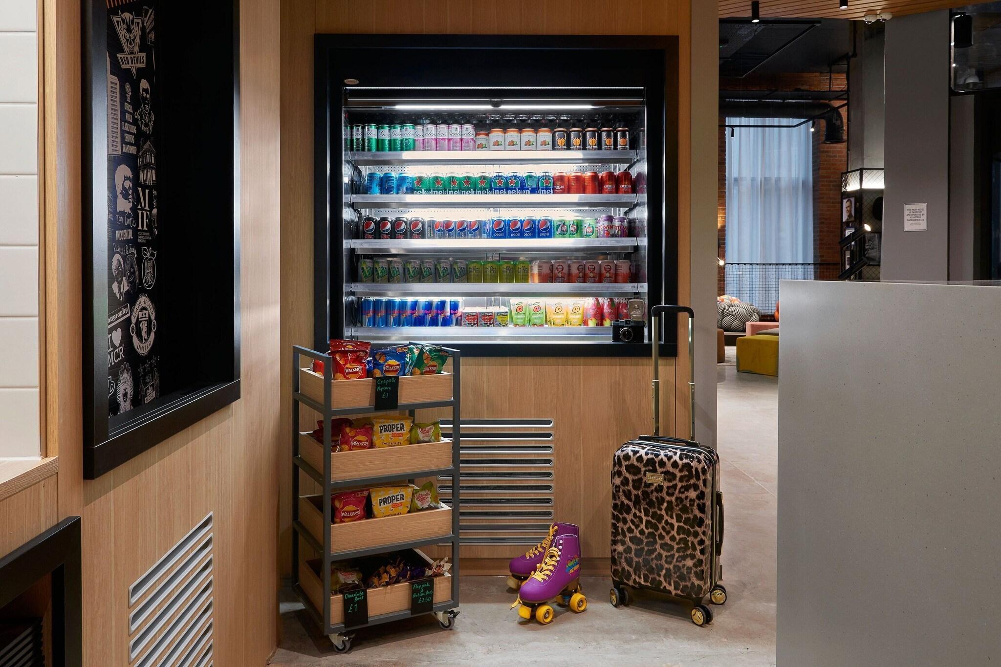 Vista Lobby Moxy Manchester City