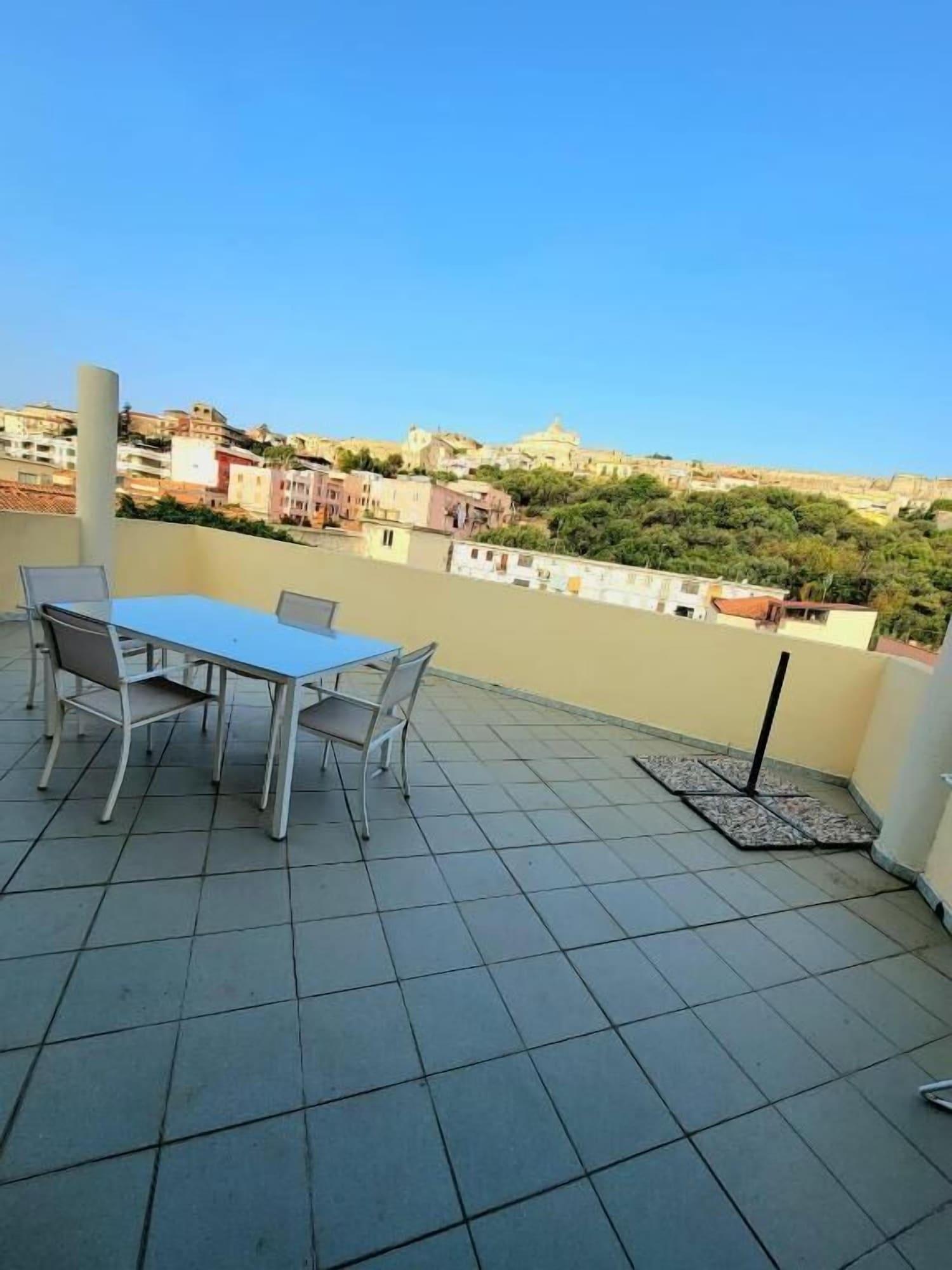 Varios Hotel Garibaldi