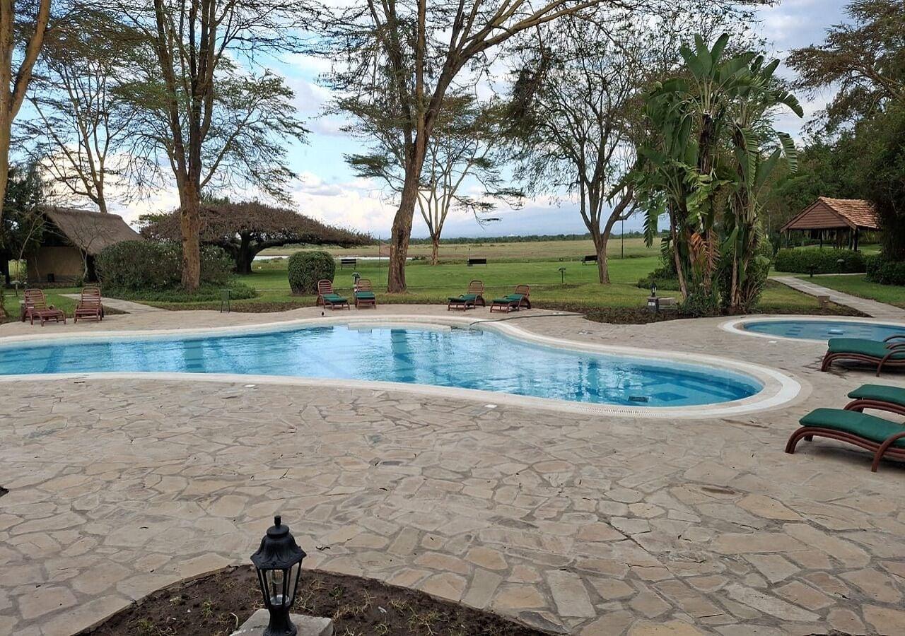 Vista Piscina Sweetwaters Serena Camp