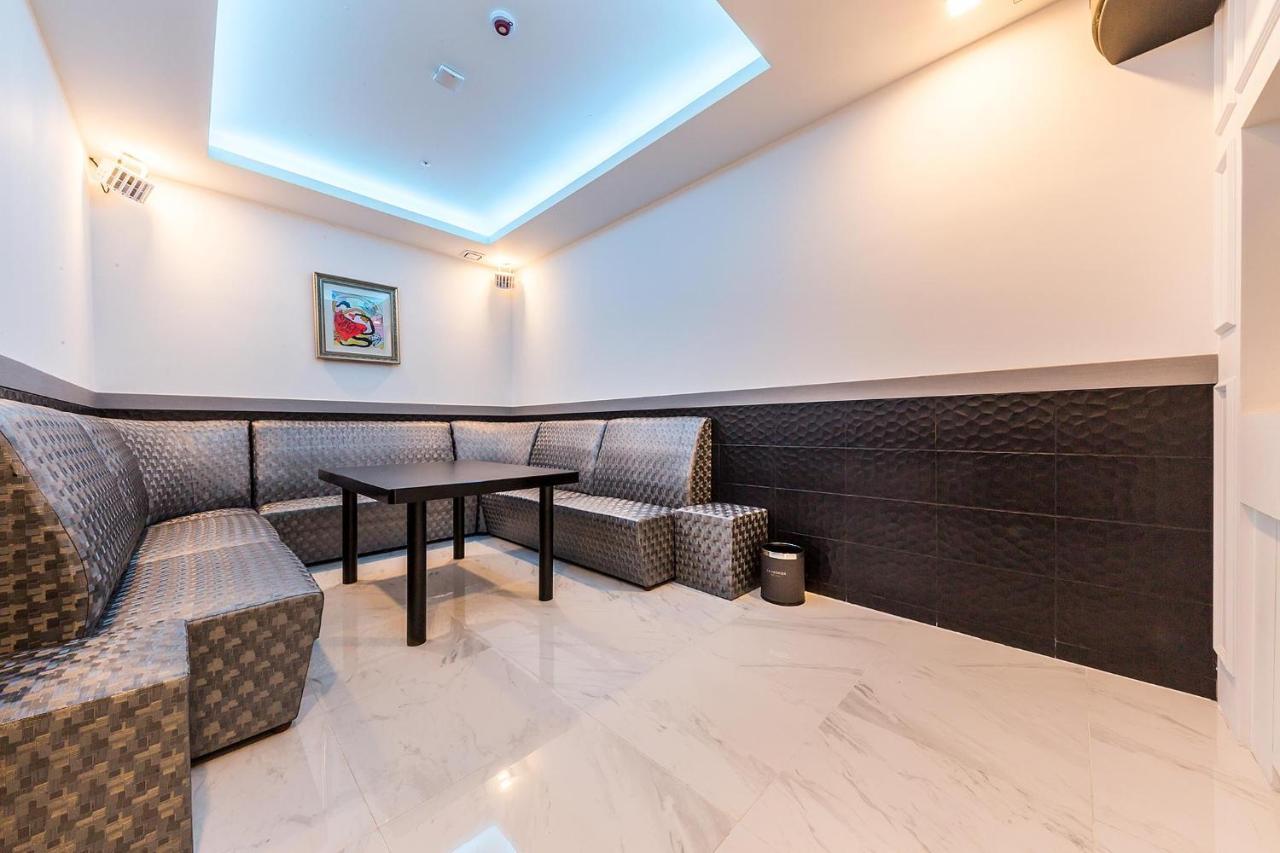 Bar/Salón CS Premier Hotel