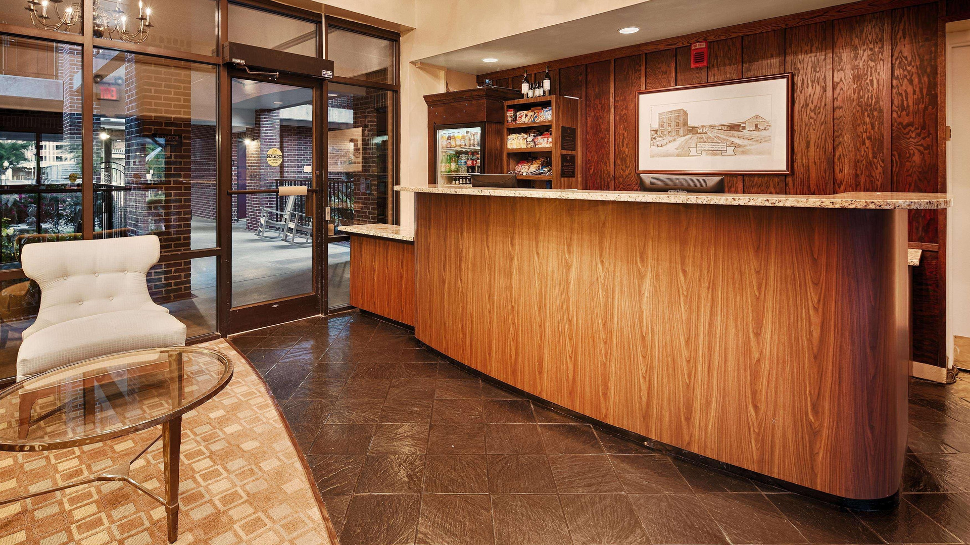 Vista Lobby Best Western Plus Coastline Inn