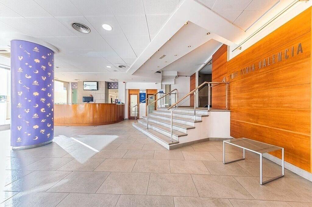 Vista Lobby Hotel Port Feria