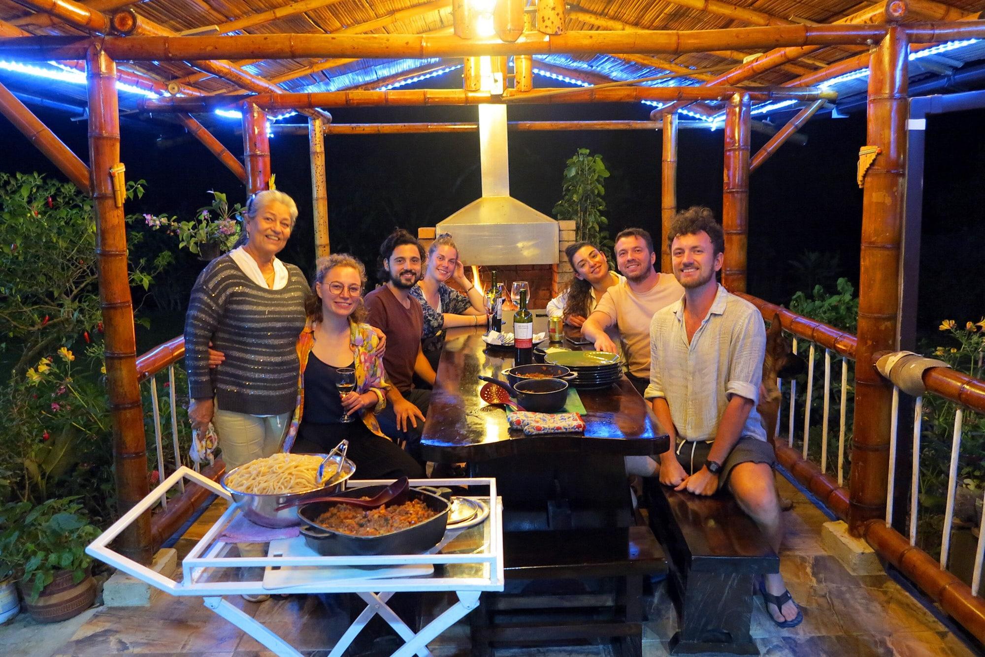 Restaurant Refugio Puente Explanacion Ecolodge
