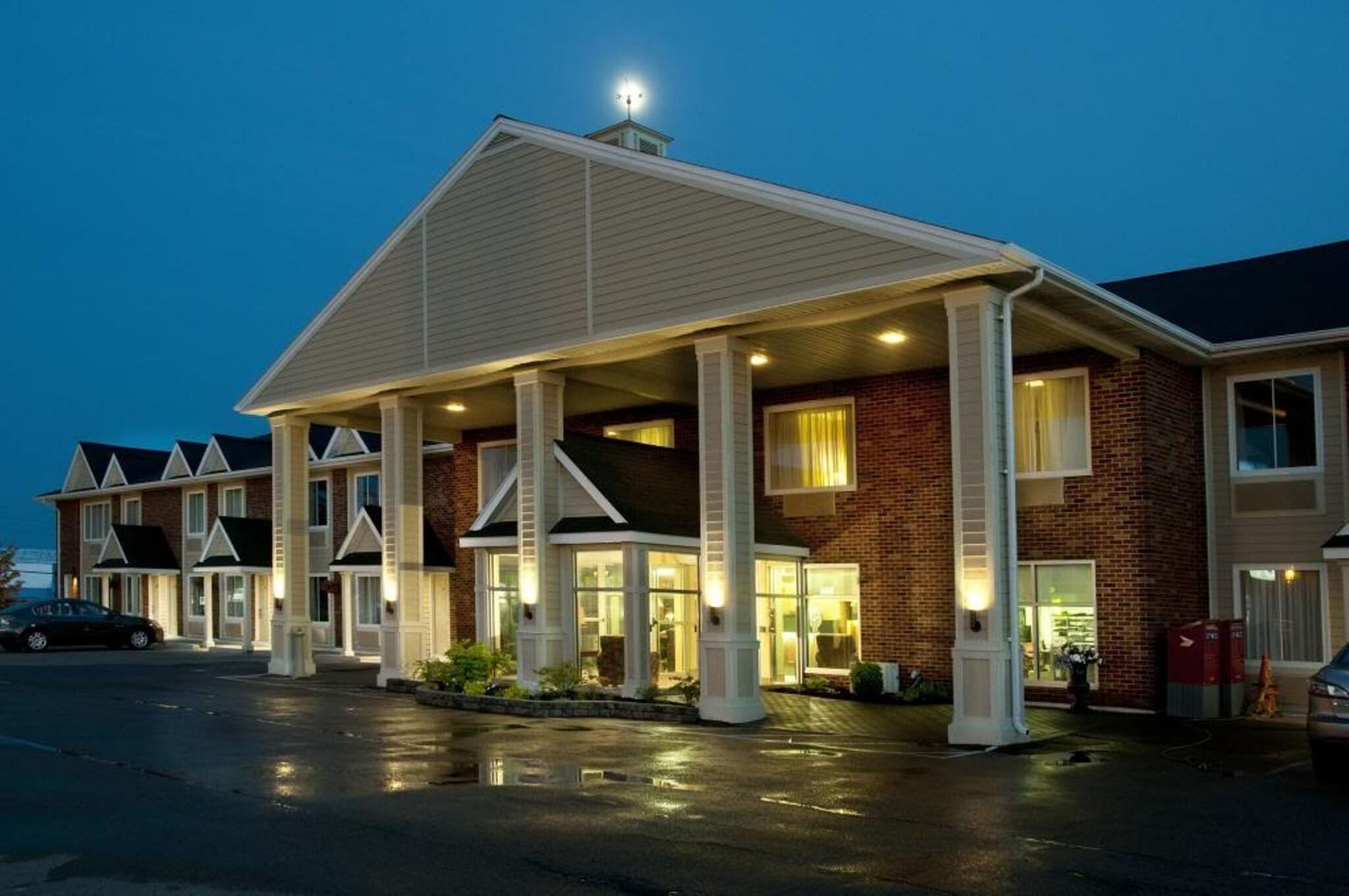 Vista Exterior Maritime Inn Port Hawkesbury