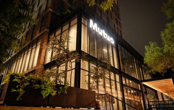 Hotel Mutuo Vive - Hoteles cerca de La Minerva en Guadalajara