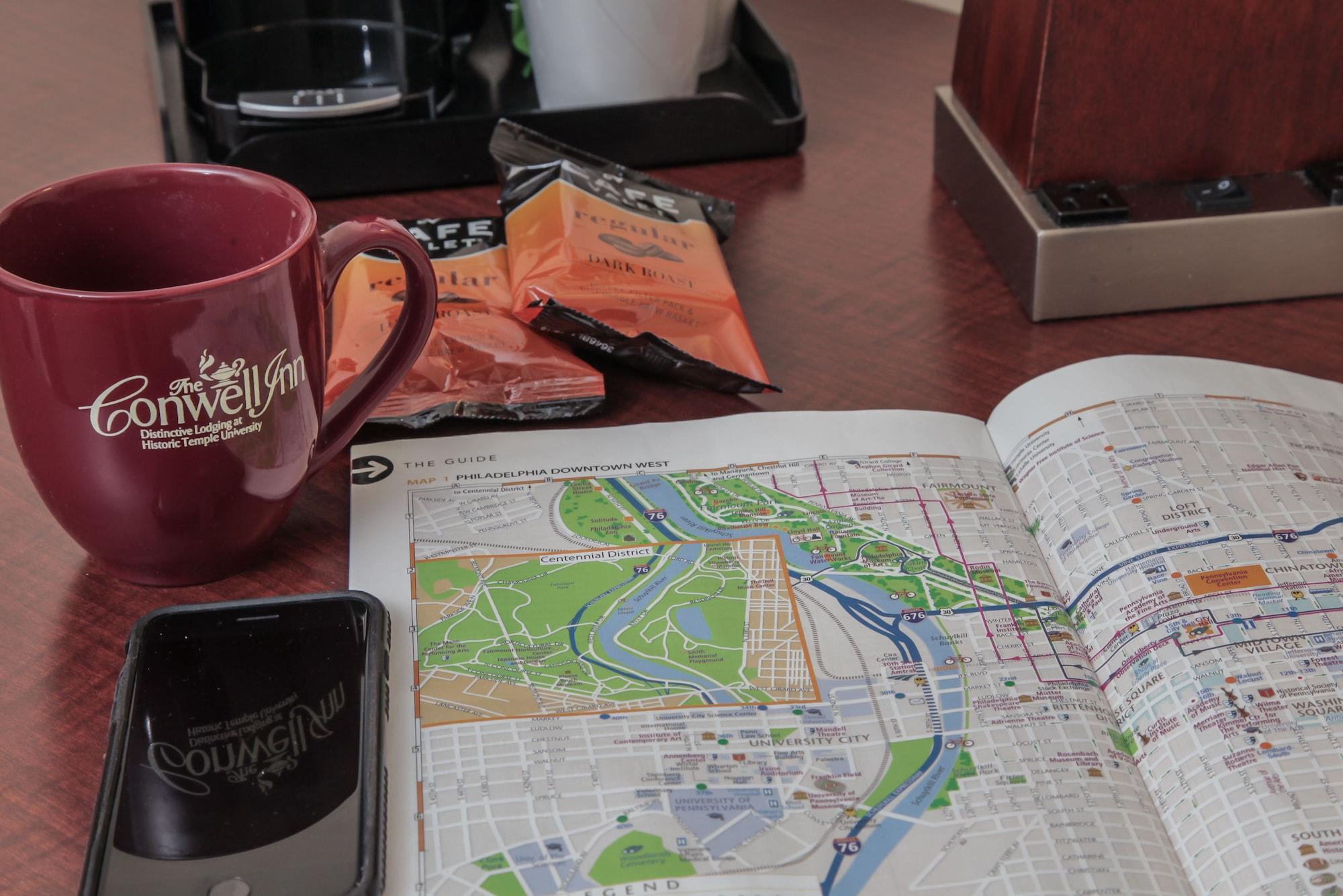 Set de Habitación The Conwell Inn