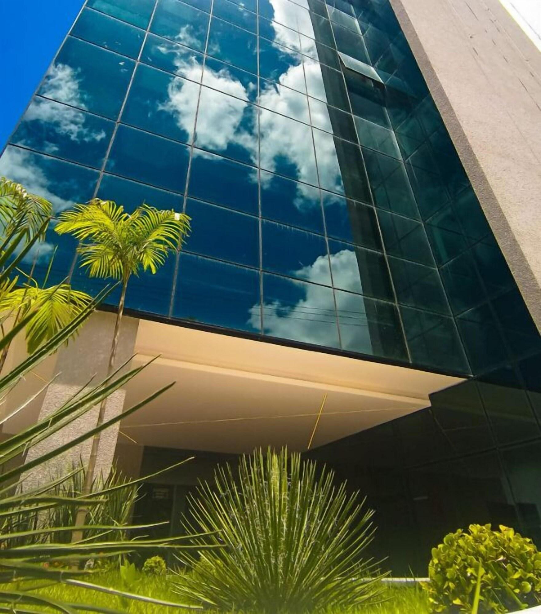 Varios Front Comfort Teófilo Otoni