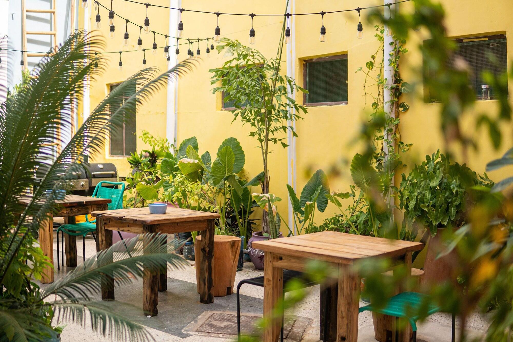 Varios Tarawanda House - Stawi