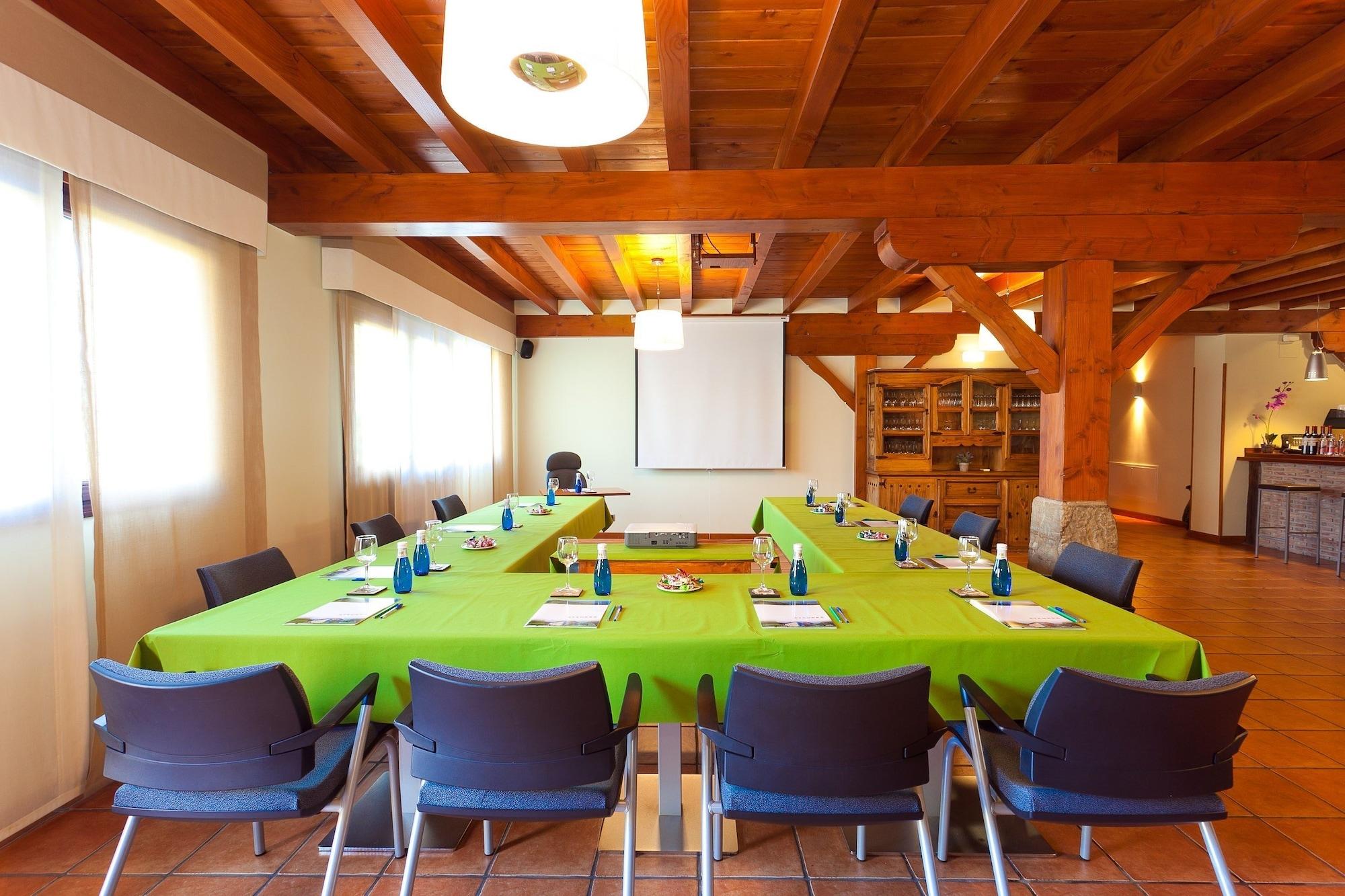 Sala de Reuniones Atxurra Hotel-Apartamento Rural
