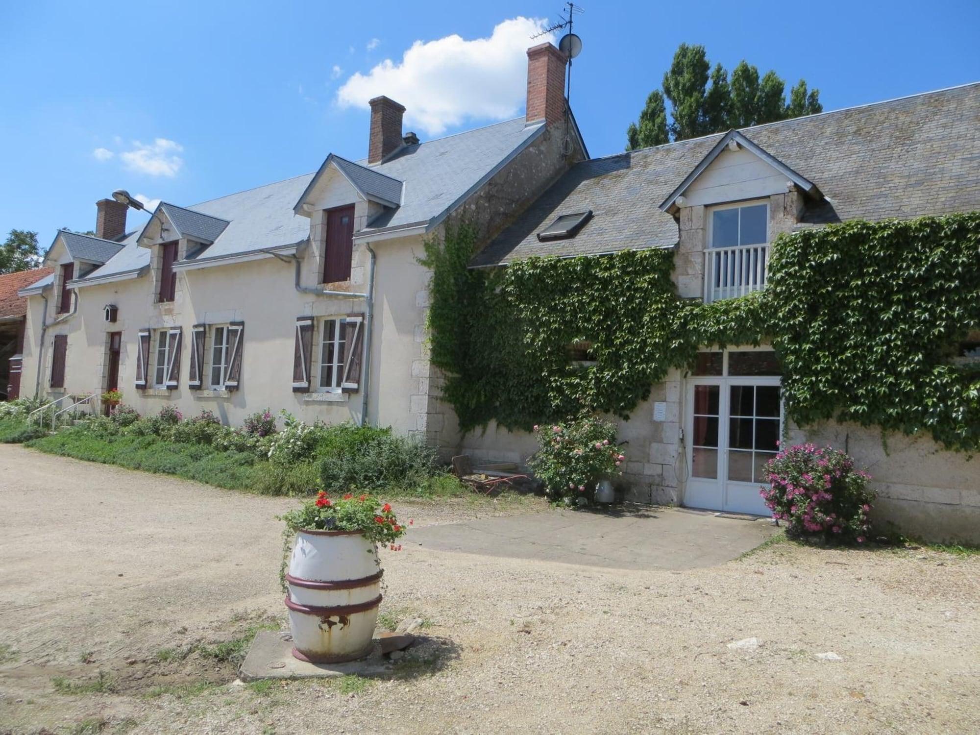 Vista Exterior Roulotte à la Ferme de l'Isle
