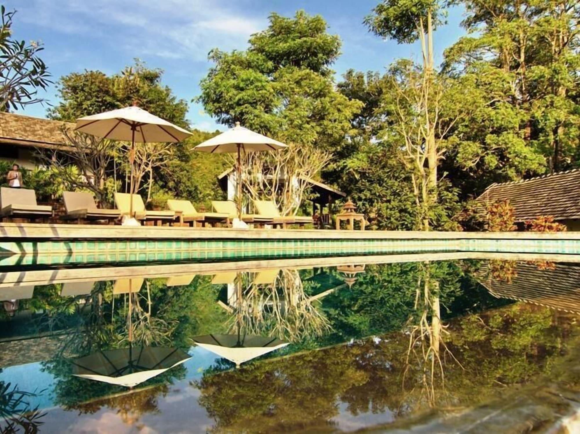 Vista Piscina Baan Rai Lanna Resort