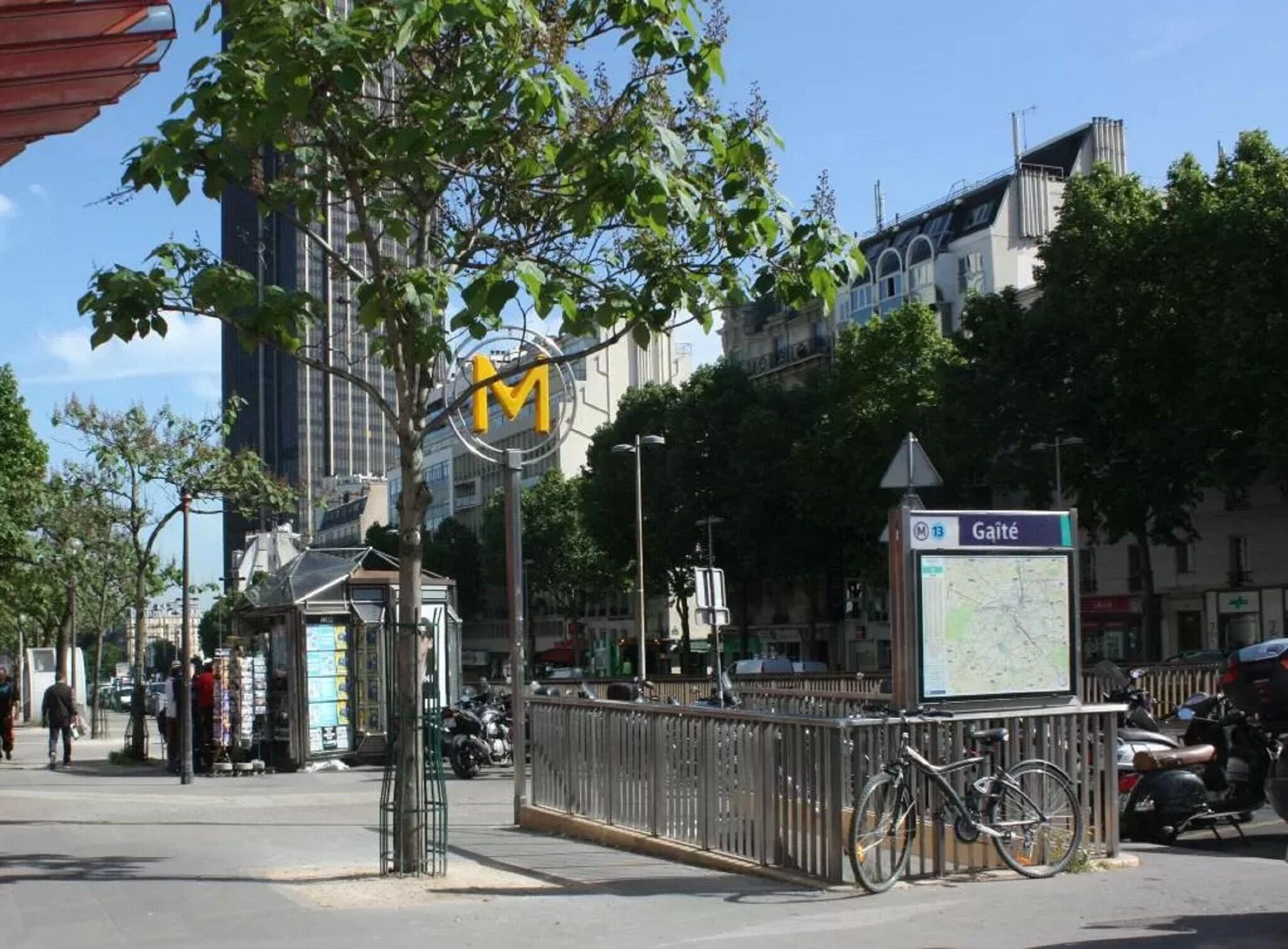 Vista Exterior Tipi Hôtel