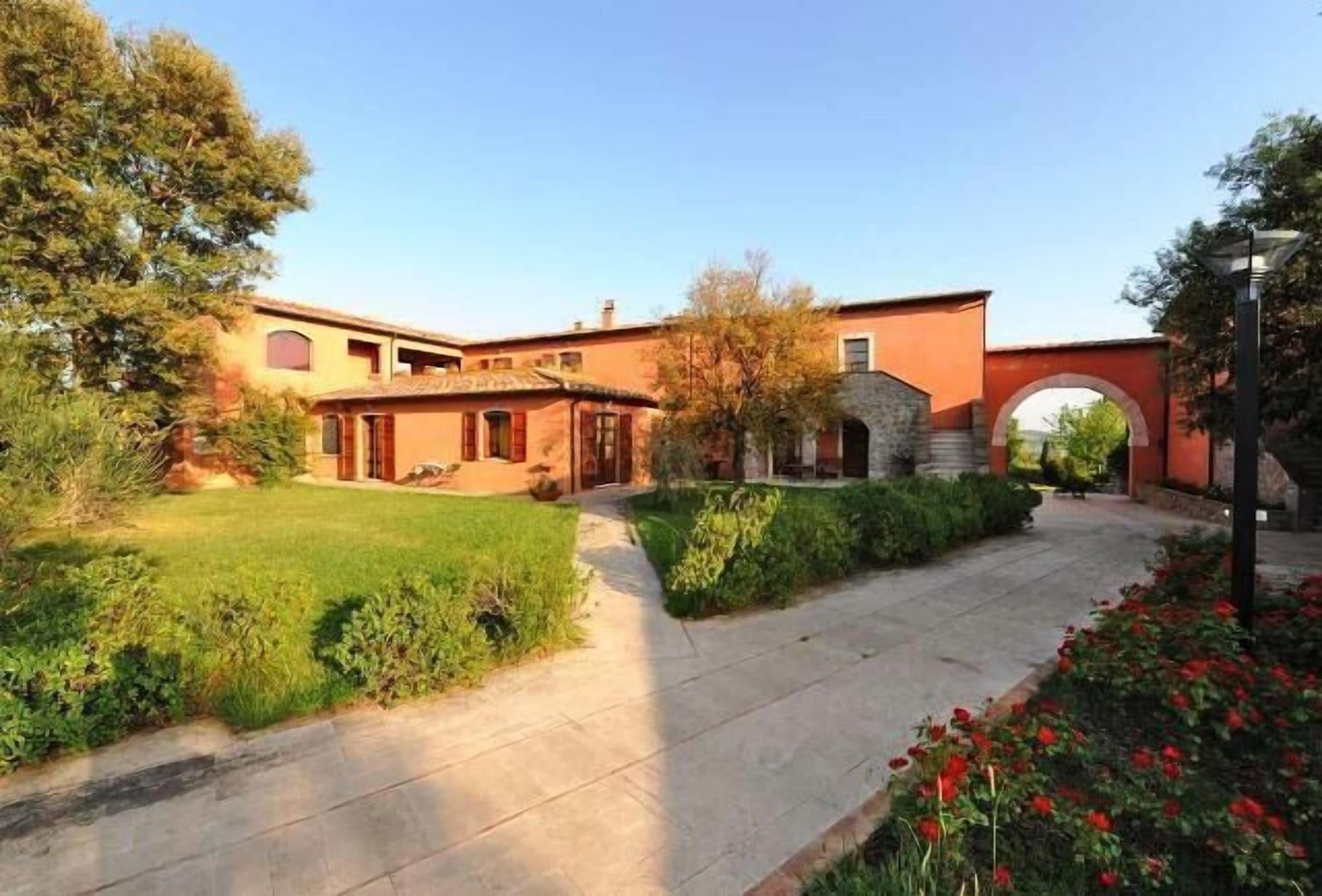 Vista Exterior Agriturismo Le Ginestre