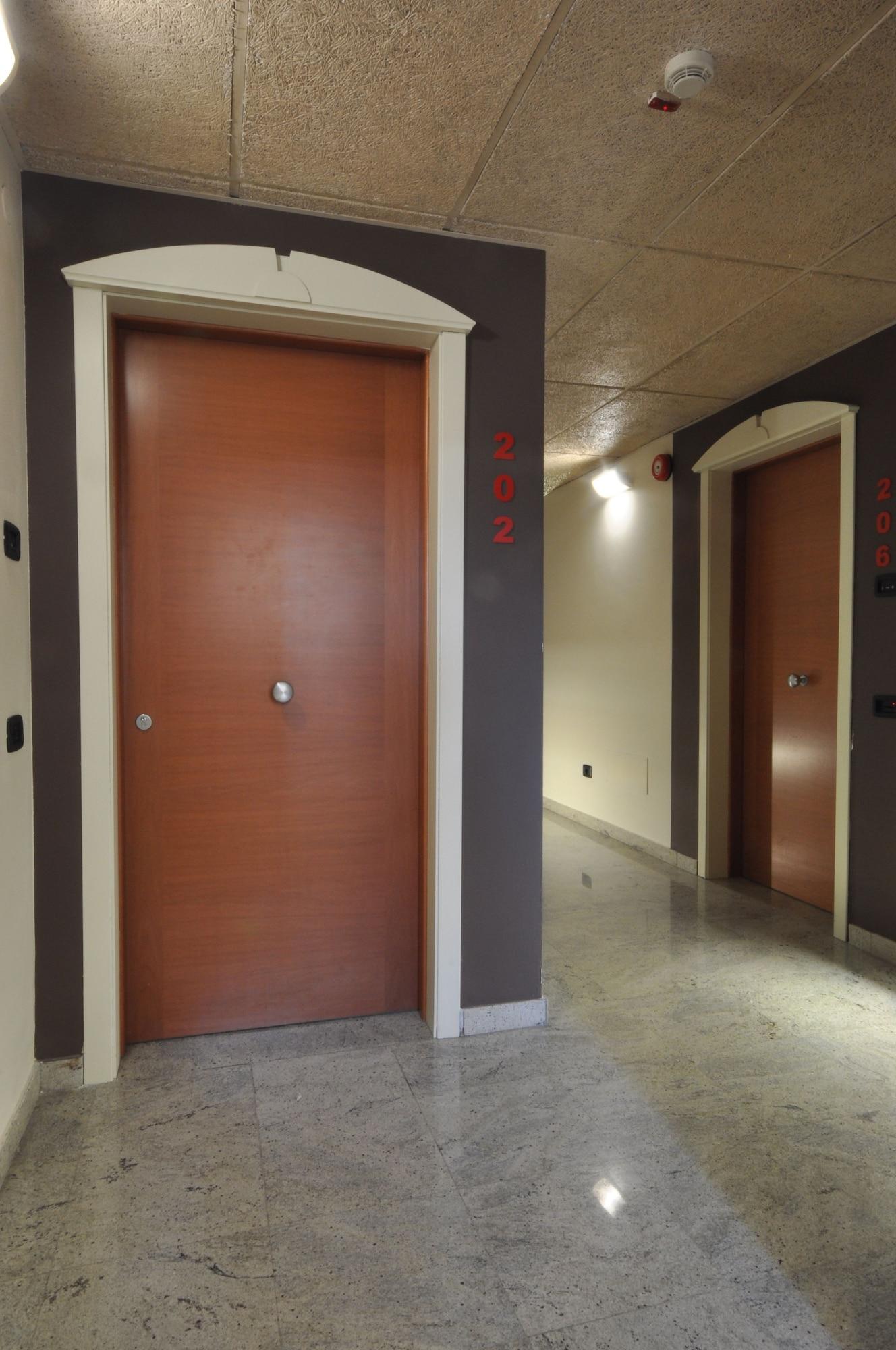 Varios Planet Hotel