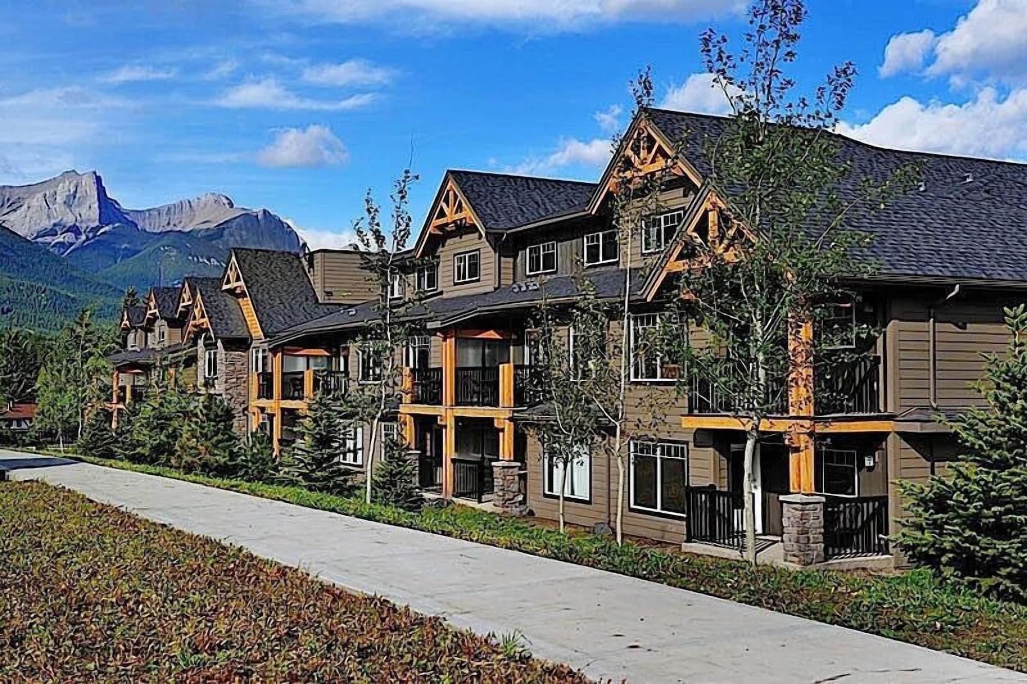 Vista Exterior Copperstone Resort