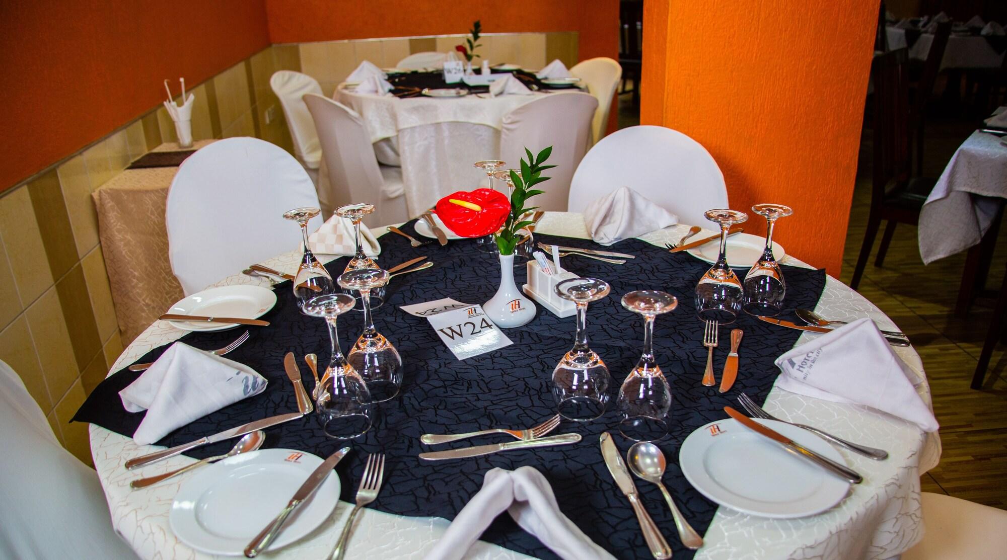 Restaurant Utalii Hotel