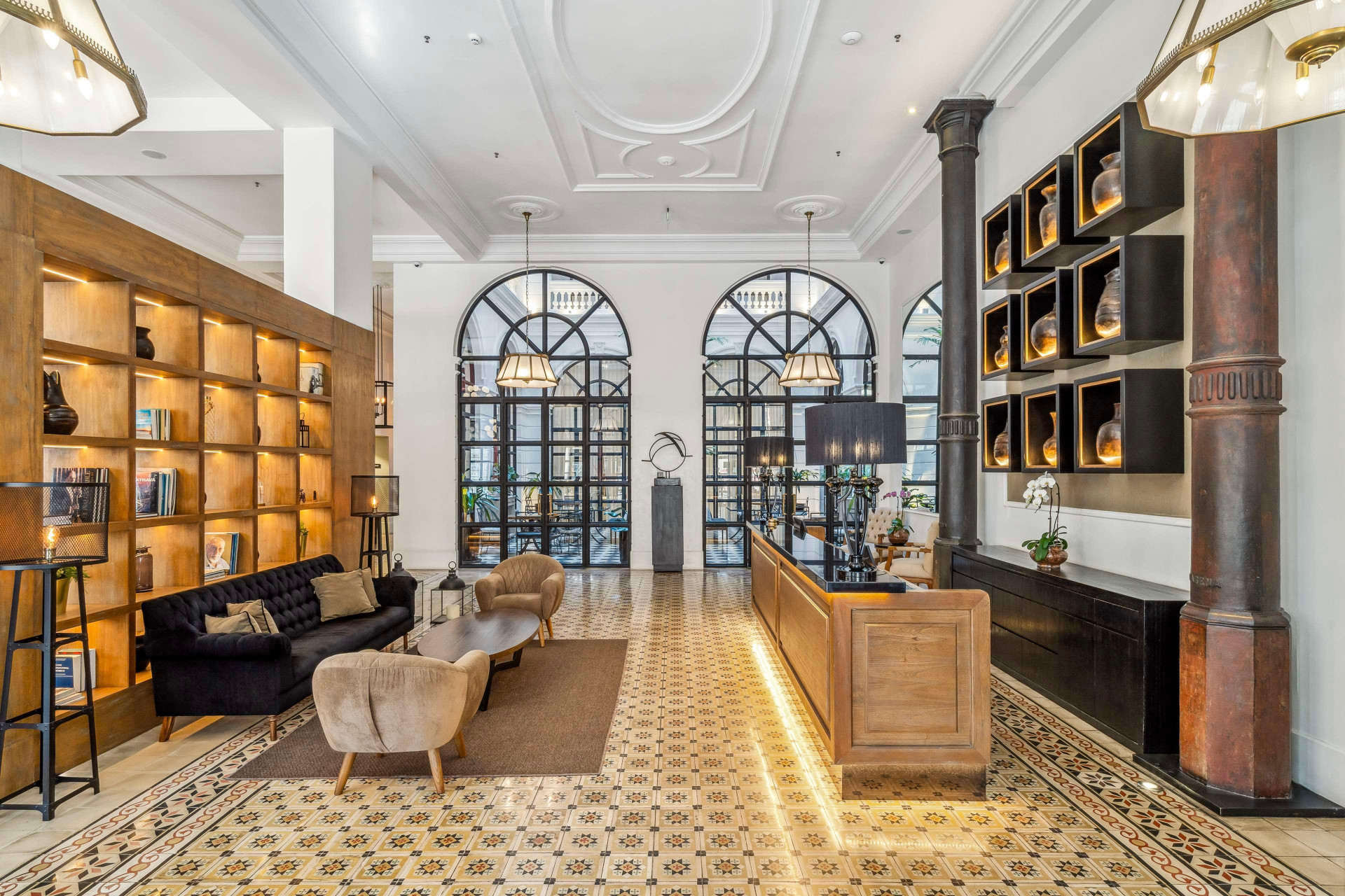 Vista Lobby Palmaroga Hotel Asuncion, Tapestry Collection by Hilton