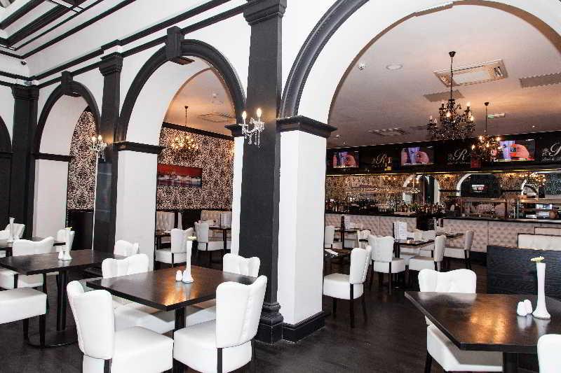 Bar/Salón Richmond Apart-Hotel