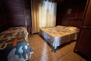 Alquiler Vacacional - Large house on gated community | Near Parachuting