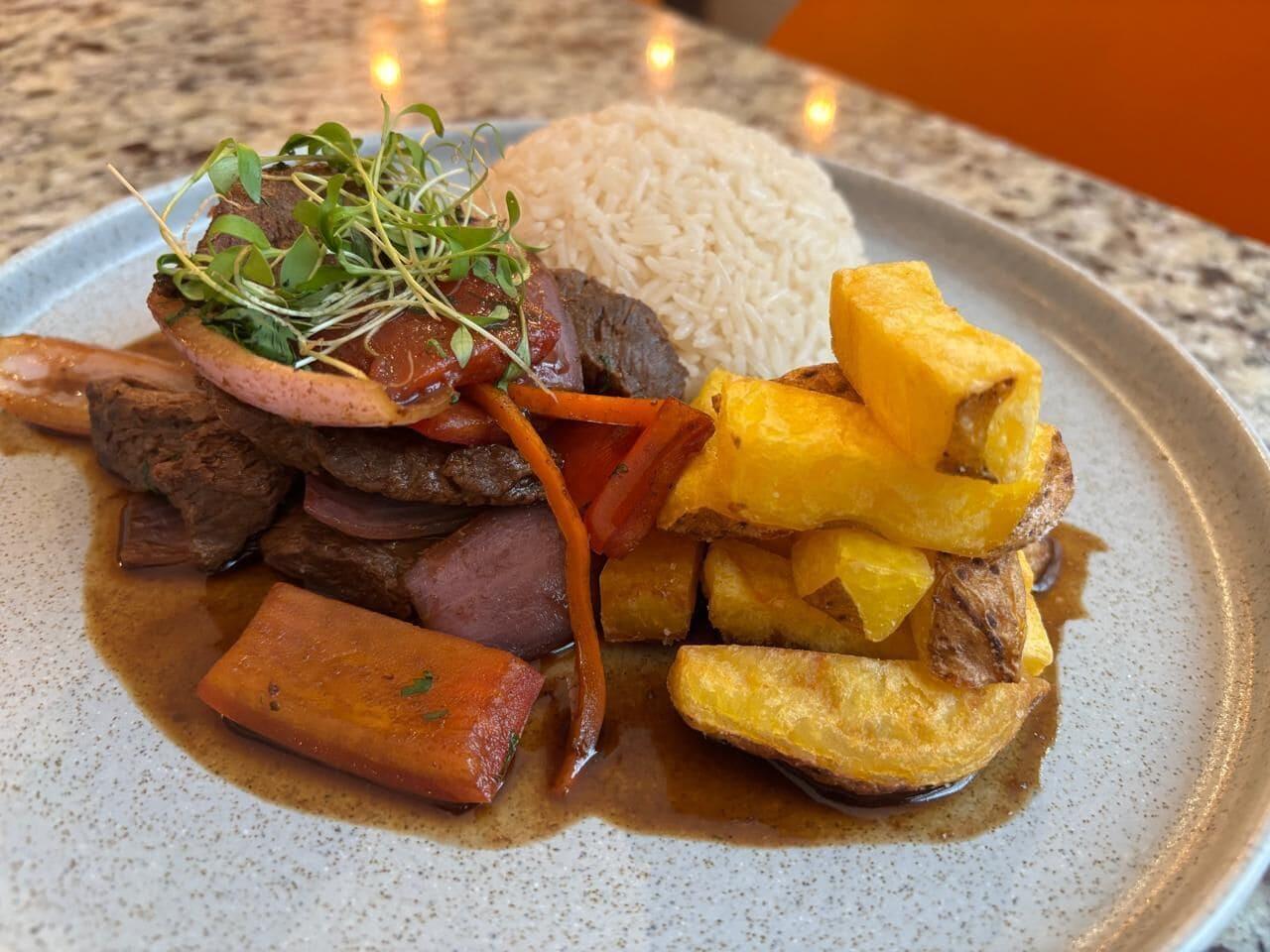 Equipamiento de Habitación Tambo Dos de Mayo