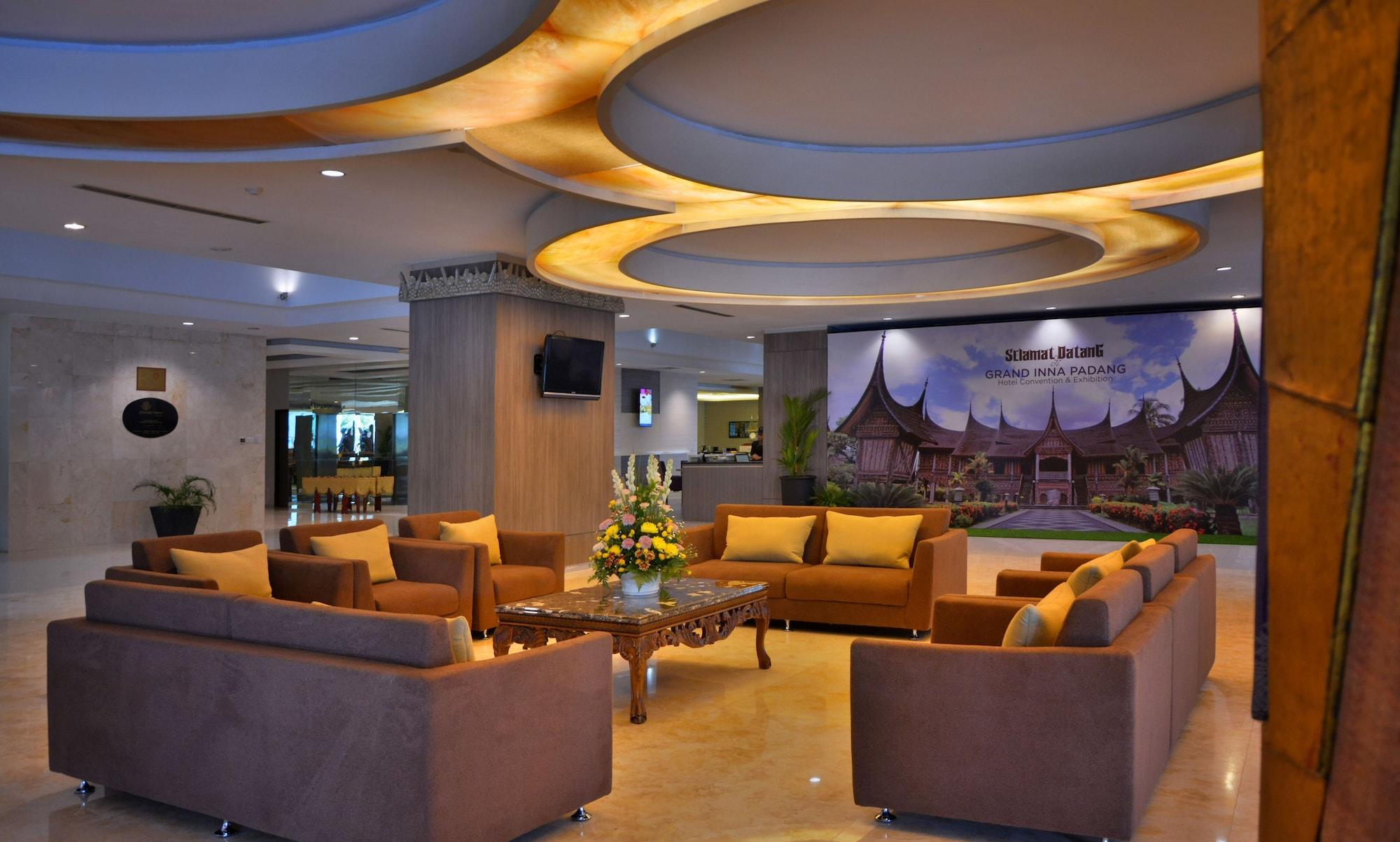 Vista Lobby Truntum Padang
