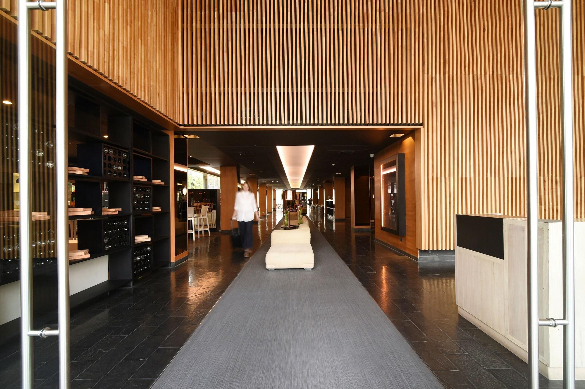 Vista Lobby Solace Hotel Santiago