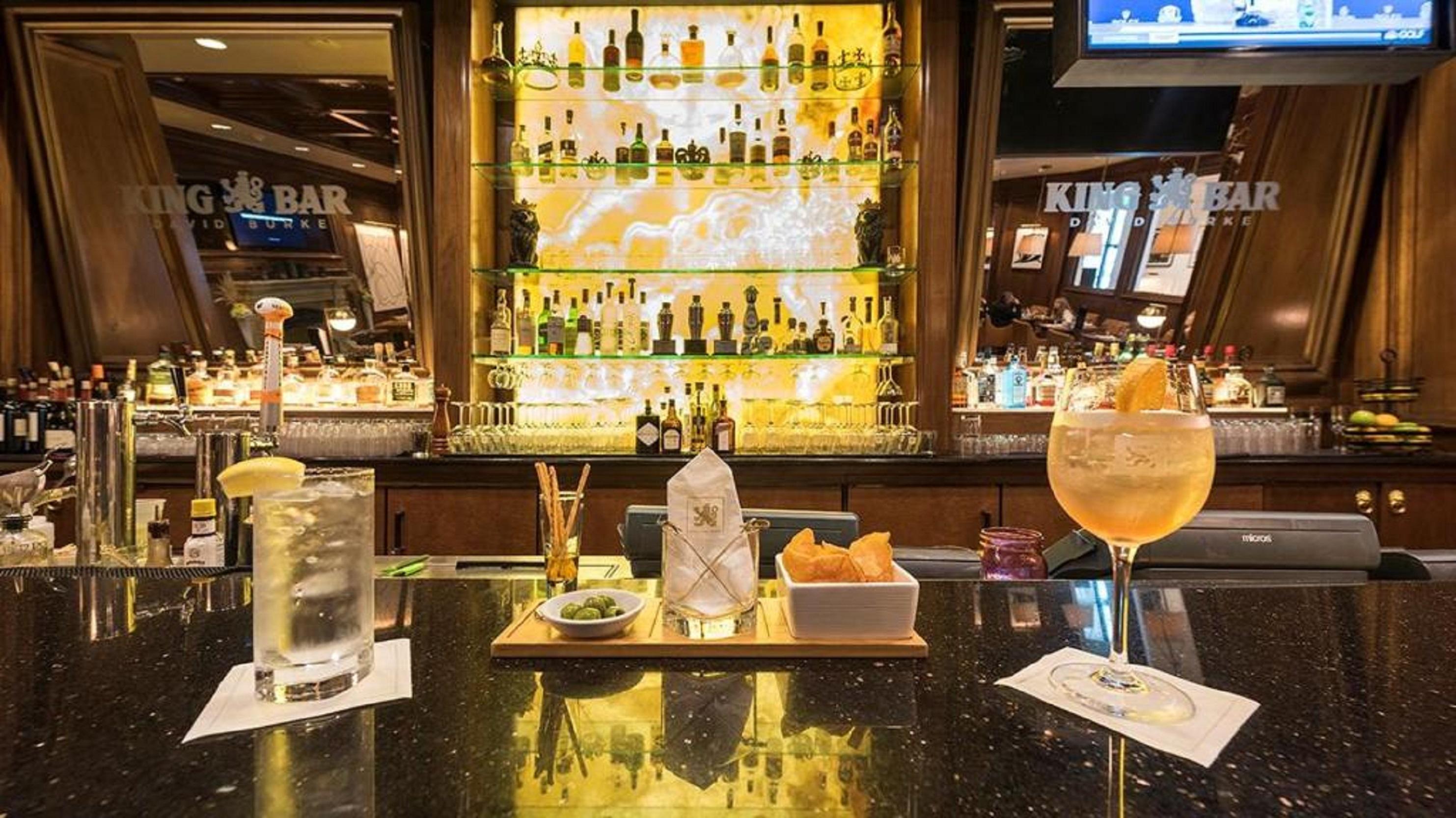 Bar/Salón The Garden City Hotel