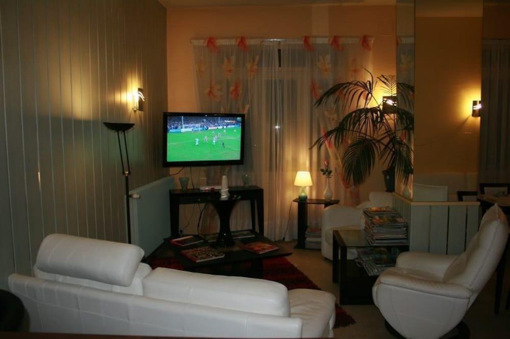 Bar/Salón Brit Hotel Europ Bergerac