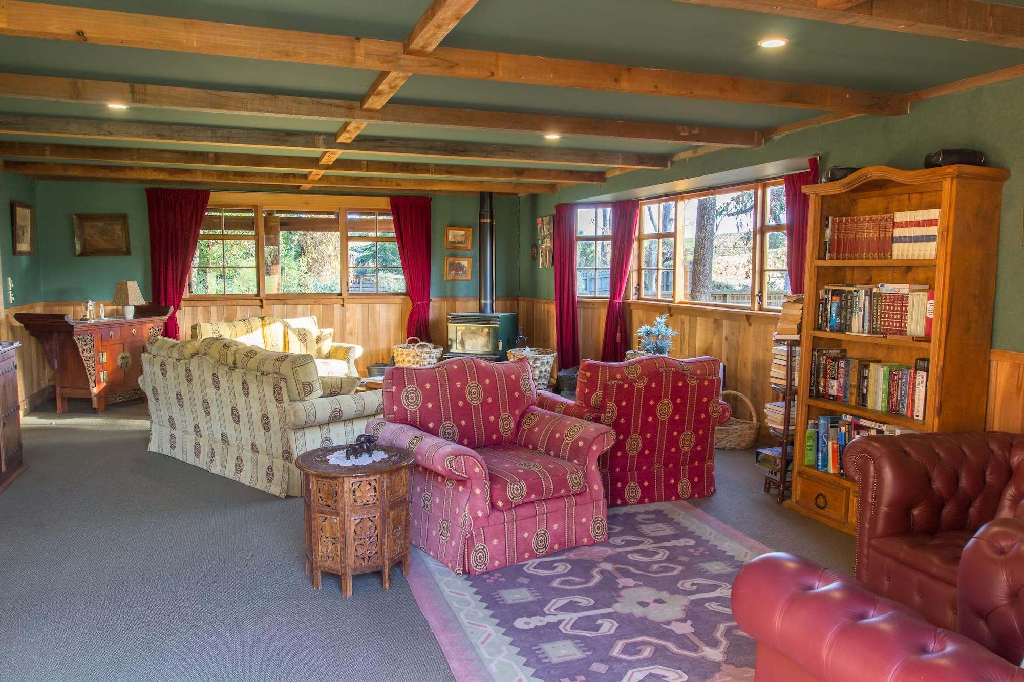 Vista Lobby The River Lodge