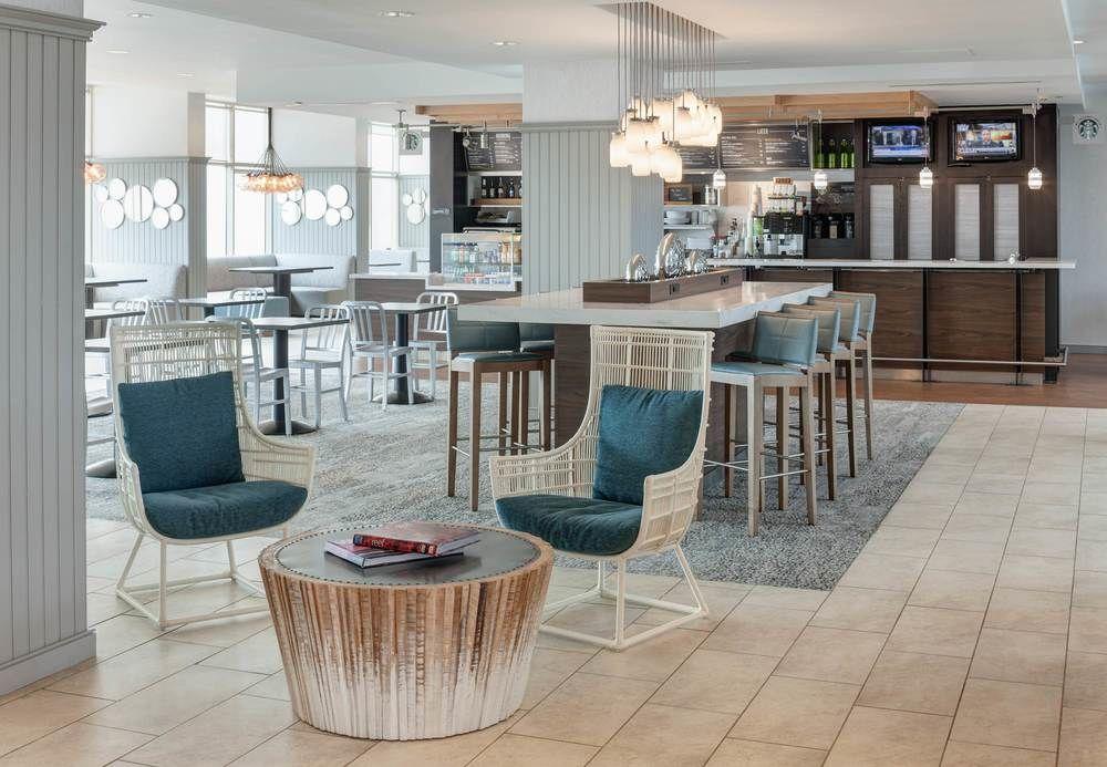 Vista Lobby Courtyard by Marriott Virginia Beach Oceanfront/North 37th Street
