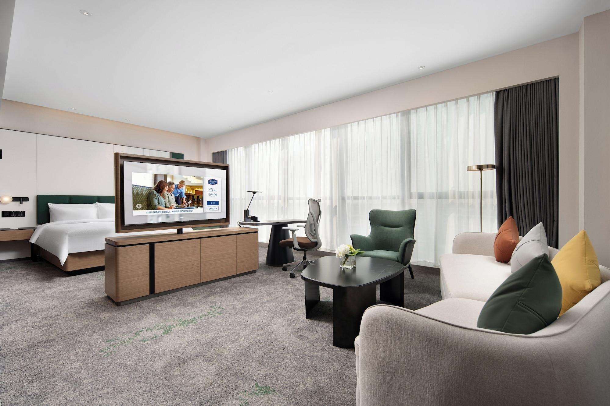 Varios Hampton by Hilton Renhe Baiyun Airport