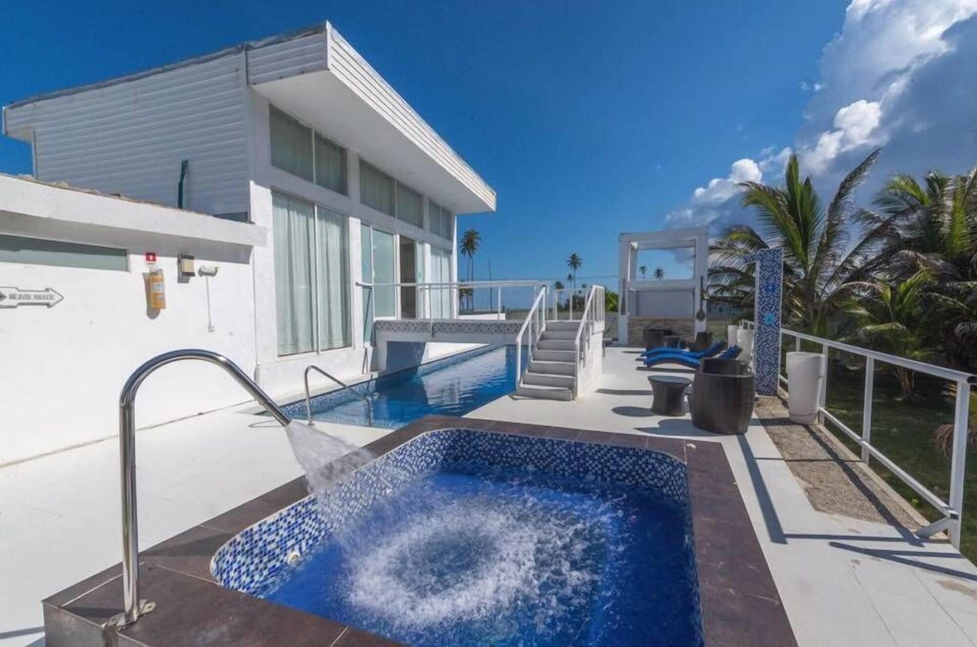 Varios Aw Hotel Holidays Palace