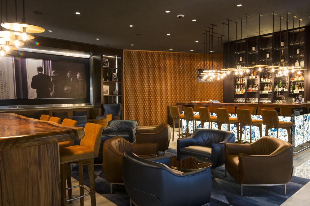 Bar/lounge Jumeirah Emirates Towers